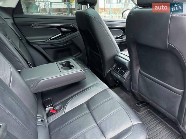 Сірий Ленд Ровер Рендж Ровер Евок, об'ємом двигуна 2 л та пробігом 65 тис. км за 28000 $, фото 46 на Automoto.ua