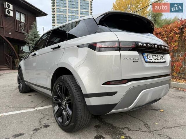 Ленд Ровер Рендж Ровер Эвок 2019 в Днепре (Днепропетровске) на Automoto.ua Серый Ленд Ровер Рендж Ровер Эвок, объемом двигателя 2 л и пробегом 106 тыс. км за 35999 $, фото 3 на Automoto.ua