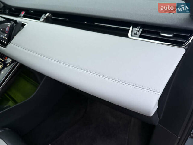 Сірий Ленд Ровер Рендж Ровер Евок, об'ємом двигуна 2 л та пробігом 161 тис. км за 29999 $, фото 42 на Automoto.ua