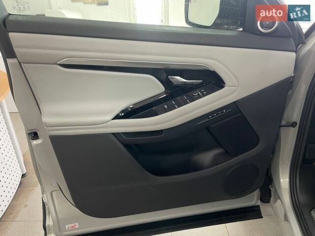 Сірий Ленд Ровер Рендж Ровер Евок, об'ємом двигуна 0 л та пробігом 61 тис. км за 34990 $, фото 18 на Automoto.ua