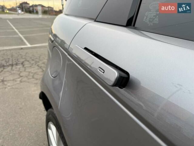 Серый Ленд Ровер Рендж Ровер Эвок, объемом двигателя 2 л и пробегом 83 тыс. км за 34990 $, фото 6 на Automoto.ua