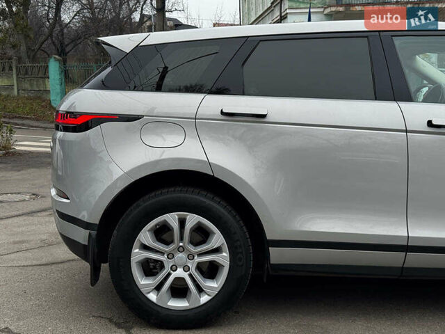Сірий Ленд Ровер Рендж Ровер Евок, об'ємом двигуна 2 л та пробігом 65 тис. км за 28000 $, фото 12 на Automoto.ua