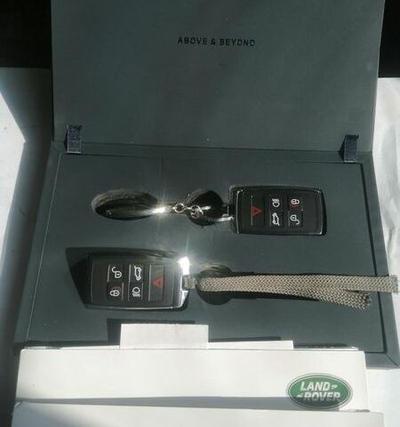 Серый Ленд Ровер Рендж Ровер Эвок, объемом двигателя 2 л и пробегом 26 тыс. км за 39900 $, фото 7 на Automoto.ua