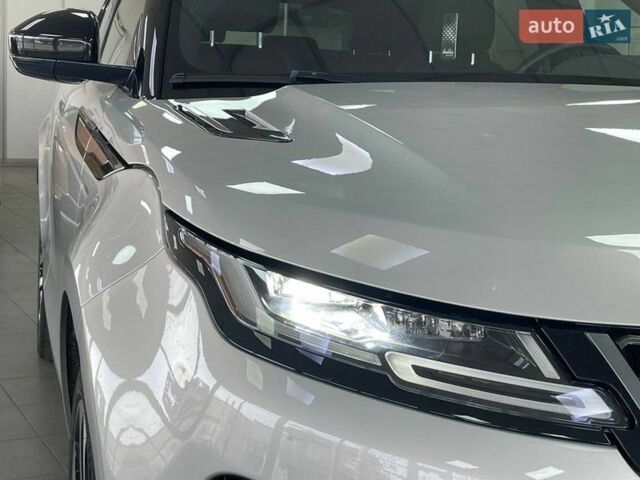 Сірий Ленд Ровер Рендж Ровер Евок, об'ємом двигуна 0 л та пробігом 61 тис. км за 34990 $, фото 2 на Automoto.ua