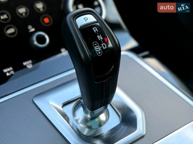 Сірий Ленд Ровер Рендж Ровер Евок, об'ємом двигуна 2 л та пробігом 71 тис. км за 30500 $, фото 24 на Automoto.ua