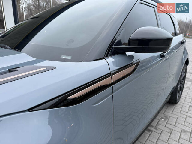 Сірий Ленд Ровер Рендж Ровер Евок, об'ємом двигуна 2 л та пробігом 161 тис. км за 29999 $, фото 8 на Automoto.ua