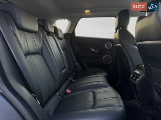 Серый Ленд Ровер Рендж Ровер Эвок, объемом двигателя 2 л и пробегом 130 тыс. км за 23900 $, фото 85 на Automoto.ua