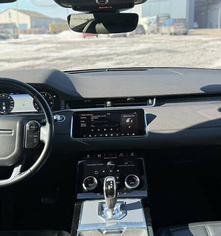 Сірий Ленд Ровер Рендж Ровер Евок, об'ємом двигуна 2 л та пробігом 71 тис. км за 29900 $, фото 28 на Automoto.ua