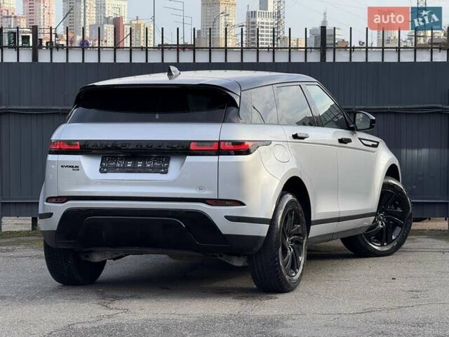 Ленд Ровер Рендж Ровер Эвок 2020 в Киеве на Automoto.ua Серый Ленд Ровер Рендж Ровер Эвок, объемом двигателя 2 л и пробегом 51 тыс. км за 35500 $, фото 3 на Automoto.ua