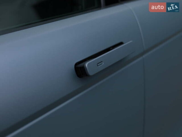 Ленд Ровер Рендж Ровер Эвок 2020 в Киеве на Automoto.ua Серый Ленд Ровер Рендж Ровер Эвок, объемом двигателя 2 л и пробегом 38 тыс. км за 46500 $, фото 5 на Automoto.ua