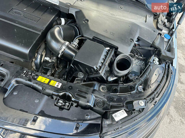 Сірий Ленд Ровер Рендж Ровер Евок, об'ємом двигуна 2 л та пробігом 39 тис. км за 38700 $, фото 31 на Automoto.ua