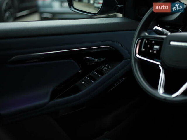 Ленд Ровер Рендж Ровер Эвок 2020 в Киеве на Automoto.ua Серый Ленд Ровер Рендж Ровер Эвок, объемом двигателя 2 л и пробегом 38 тыс. км за 46500 $, фото 17 на Automoto.ua