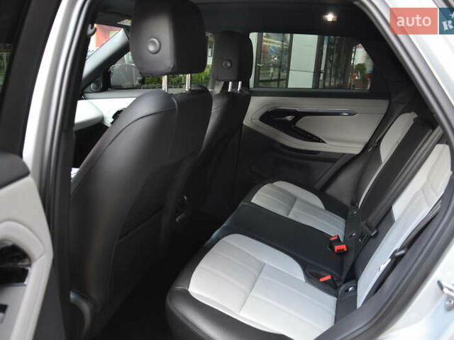 Серый Ленд Ровер Рендж Ровер Эвок, объемом двигателя 2 л и пробегом 48 тыс. км за 33800 $, фото 14 на Automoto.ua