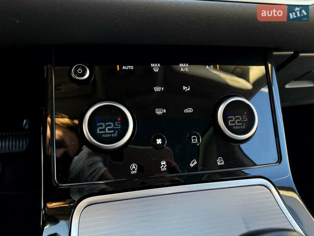 Сірий Ленд Ровер Рендж Ровер Евок, об'ємом двигуна 2 л та пробігом 39 тис. км за 38700 $, фото 25 на Automoto.ua