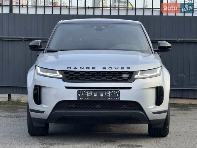 Ленд Ровер Рендж Ровер Эвок 2020 в Киеве на Automoto.ua Серый Ленд Ровер Рендж Ровер Эвок, объемом двигателя 2 л и пробегом 51 тыс. км за 35500 $, фото 1 на Automoto.ua