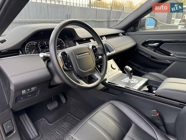 Ленд Ровер Рендж Ровер Эвок 2020 в Киеве на Automoto.ua Серый Ленд Ровер Рендж Ровер Эвок, объемом двигателя 2 л и пробегом 51 тыс. км за 35500 $, фото 7 на Automoto.ua