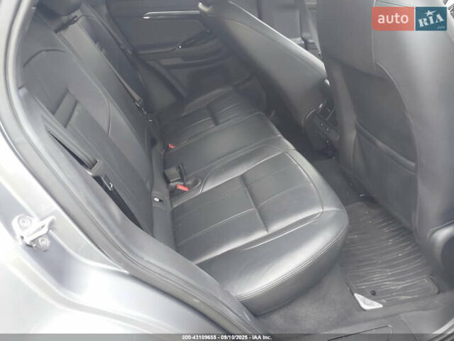 Серый Ленд Ровер Рендж Ровер Эвок, объемом двигателя 2 л и пробегом 85 тыс. км за 14300 $, фото 5 на Automoto.ua