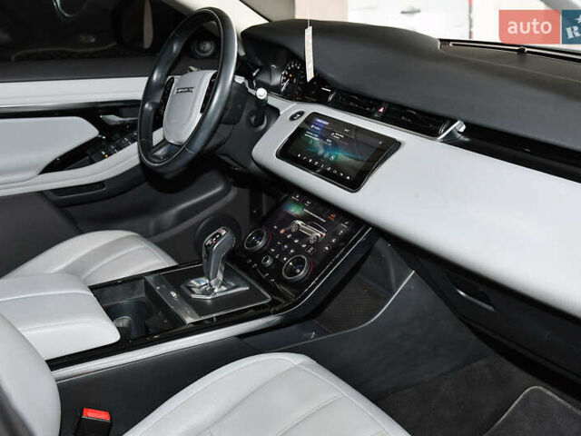 Серый Ленд Ровер Рендж Ровер Эвок, объемом двигателя 2 л и пробегом 52 тыс. км за 32000 $, фото 6 на Automoto.ua