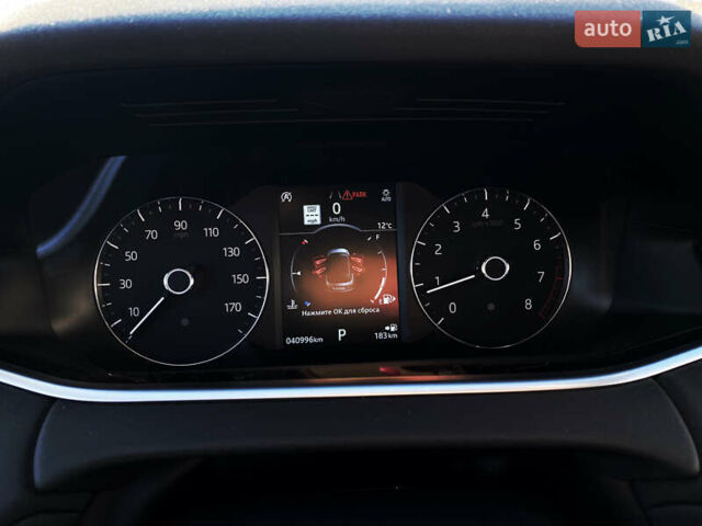 Сірий Ленд Ровер Рендж Ровер Евок, об'ємом двигуна 2 л та пробігом 39 тис. км за 38700 $, фото 28 на Automoto.ua