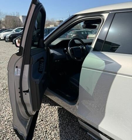 Серый Ленд Ровер Рендж Ровер Эвок, объемом двигателя 2 л и пробегом 46 тыс. км за 40700 $, фото 6 на Automoto.ua