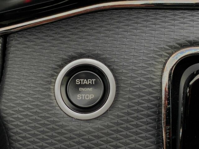 Серый Ленд Ровер Рендж Ровер Эвок, объемом двигателя 2 л и пробегом 180 тыс. км за 35555 $, фото 20 на Automoto.ua