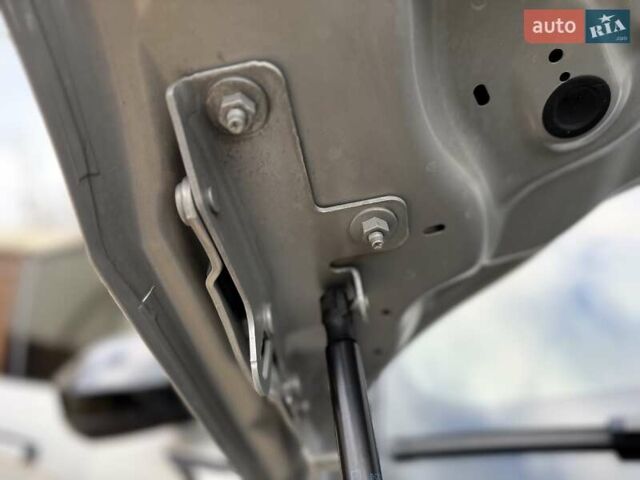 Серый Ленд Ровер Рендж Ровер Эвок, объемом двигателя 2 л и пробегом 65 тыс. км за 42700 $, фото 76 на Automoto.ua