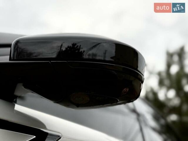 Серый Ленд Ровер Рендж Ровер Эвок, объемом двигателя 2 л и пробегом 65 тыс. км за 42700 $, фото 13 на Automoto.ua