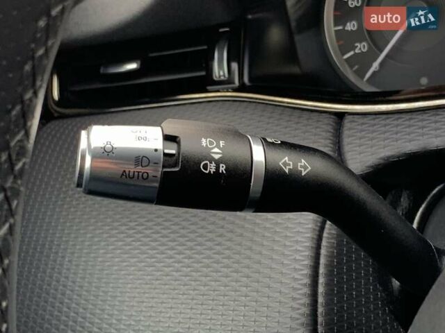 Серый Ленд Ровер Рендж Ровер Эвок, объемом двигателя 2 л и пробегом 180 тыс. км за 35555 $, фото 49 на Automoto.ua