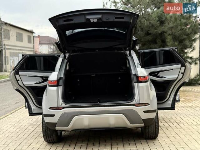 Серый Ленд Ровер Рендж Ровер Эвок, объемом двигателя 2 л и пробегом 65 тыс. км за 42700 $, фото 61 на Automoto.ua