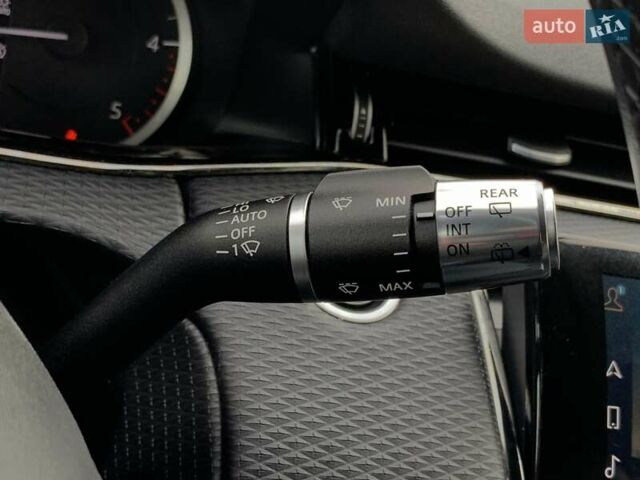 Серый Ленд Ровер Рендж Ровер Эвок, объемом двигателя 2 л и пробегом 180 тыс. км за 35555 $, фото 50 на Automoto.ua
