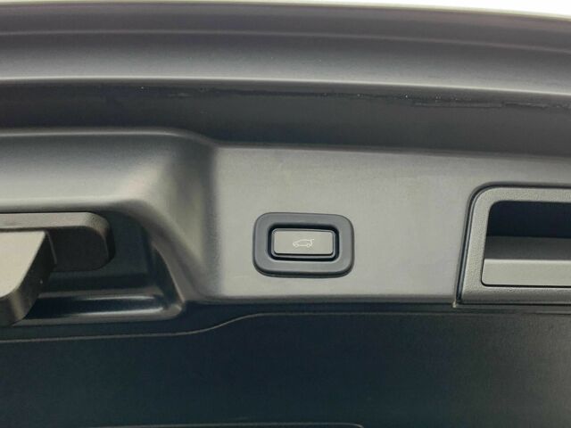 Серый Ленд Ровер Рендж Ровер Эвок, объемом двигателя 2 л и пробегом 180 тыс. км за 34555 $, фото 15 на Automoto.ua