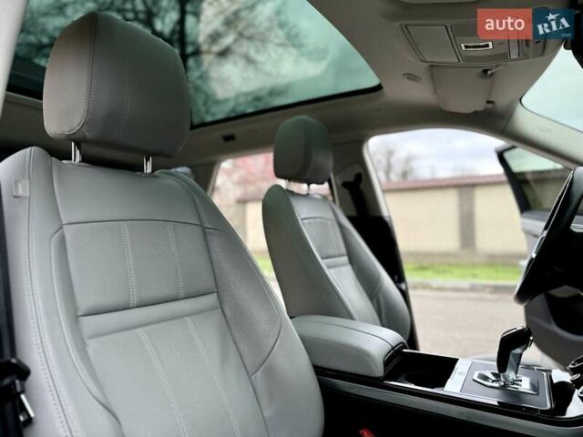 Серый Ленд Ровер Рендж Ровер Эвок, объемом двигателя 2 л и пробегом 65 тыс. км за 42700 $, фото 76 на Automoto.ua