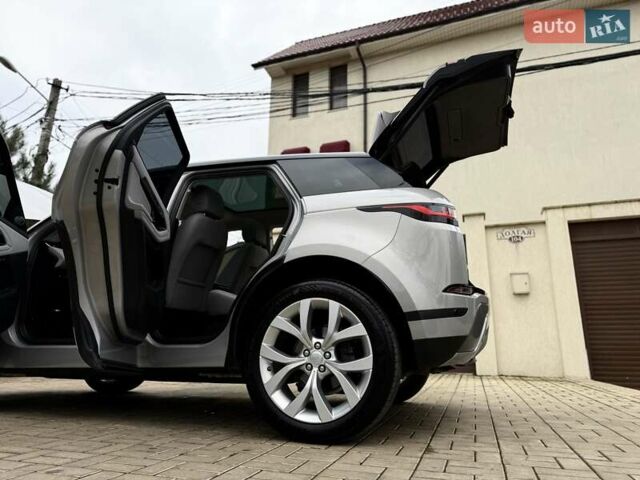Серый Ленд Ровер Рендж Ровер Эвок, объемом двигателя 2 л и пробегом 65 тыс. км за 42700 $, фото 42 на Automoto.ua