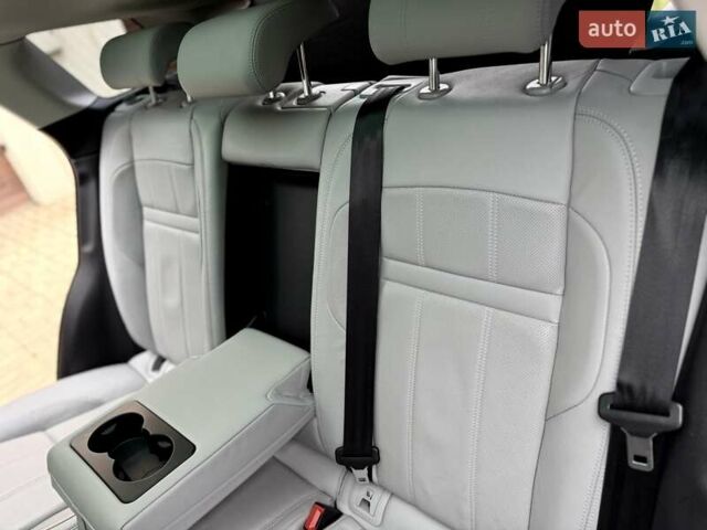 Серый Ленд Ровер Рендж Ровер Эвок, объемом двигателя 2 л и пробегом 65 тыс. км за 42700 $, фото 44 на Automoto.ua