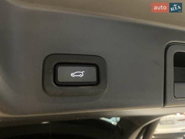Серый Ленд Ровер Рендж Ровер Эвок, объемом двигателя 0 л и пробегом 44 тыс. км за 39999 $, фото 52 на Automoto.ua