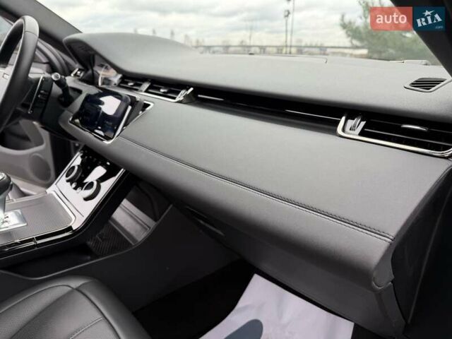 Серый Ленд Ровер Рендж Ровер Эвок, объемом двигателя 2 л и пробегом 37 тыс. км за 47999 $, фото 108 на Automoto.ua