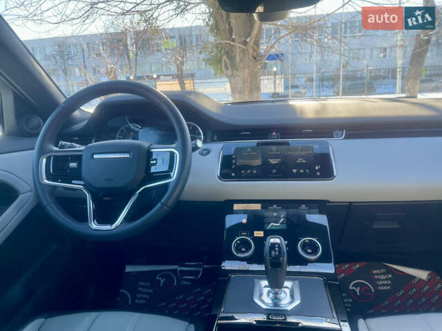 Сірий Ленд Ровер Рендж Ровер Евок, об'ємом двигуна 2 л та пробігом 25 тис. км за 42400 $, фото 31 на Automoto.ua