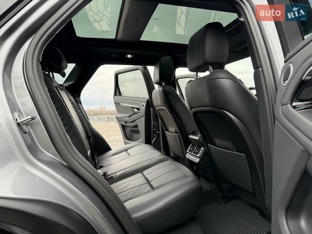 Серый Ленд Ровер Рендж Ровер Эвок, объемом двигателя 2 л и пробегом 37 тыс. км за 47999 $, фото 115 на Automoto.ua