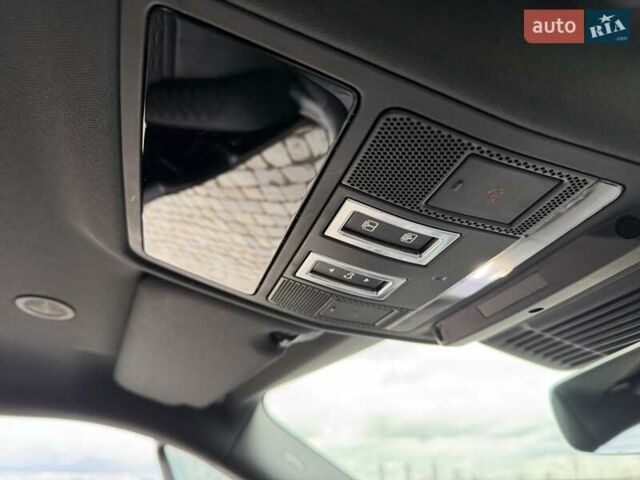 Серый Ленд Ровер Рендж Ровер Эвок, объемом двигателя 2 л и пробегом 37 тыс. км за 47999 $, фото 112 на Automoto.ua
