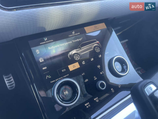 Сірий Ленд Ровер Рендж Ровер Евок, об'ємом двигуна 2 л та пробігом 25 тис. км за 42400 $, фото 27 на Automoto.ua