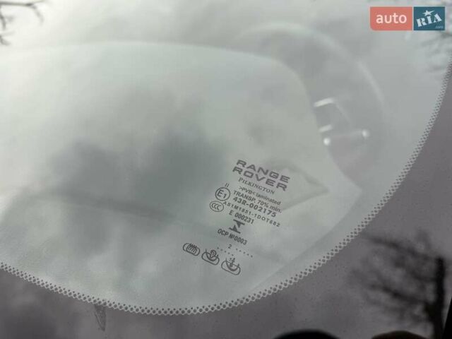 Серый Ленд Ровер Рендж Ровер Эвок, объемом двигателя 2 л и пробегом 37 тыс. км за 47999 $, фото 127 на Automoto.ua