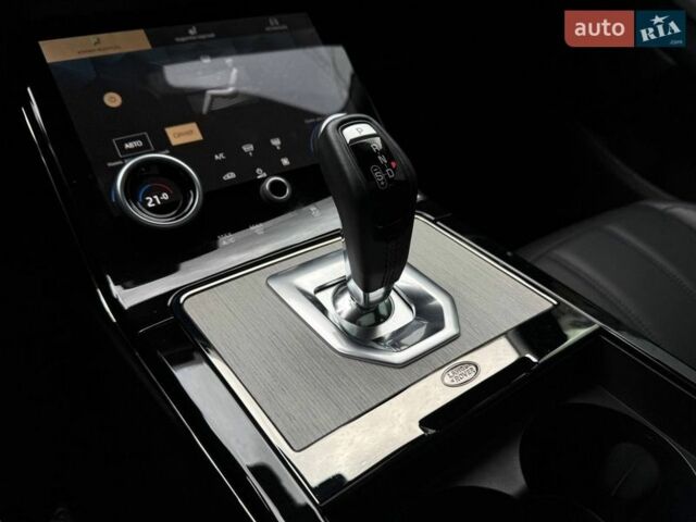 Серый Ленд Ровер Рендж Ровер Эвок, объемом двигателя 2 л и пробегом 9 тыс. км за 49990 $, фото 18 на Automoto.ua