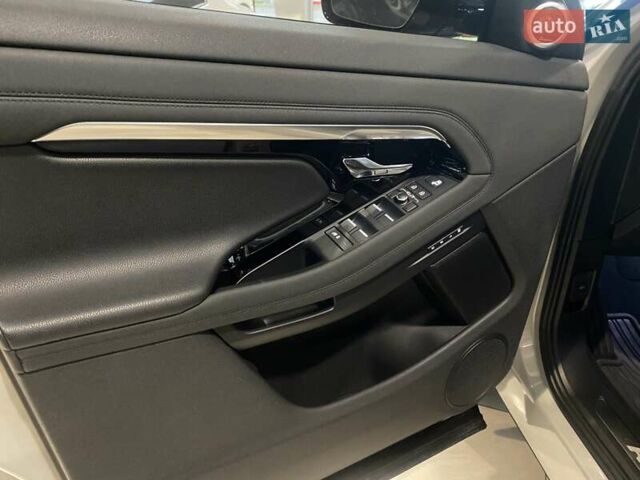 Серый Ленд Ровер Рендж Ровер Эвок, объемом двигателя 0 л и пробегом 44 тыс. км за 39999 $, фото 46 на Automoto.ua