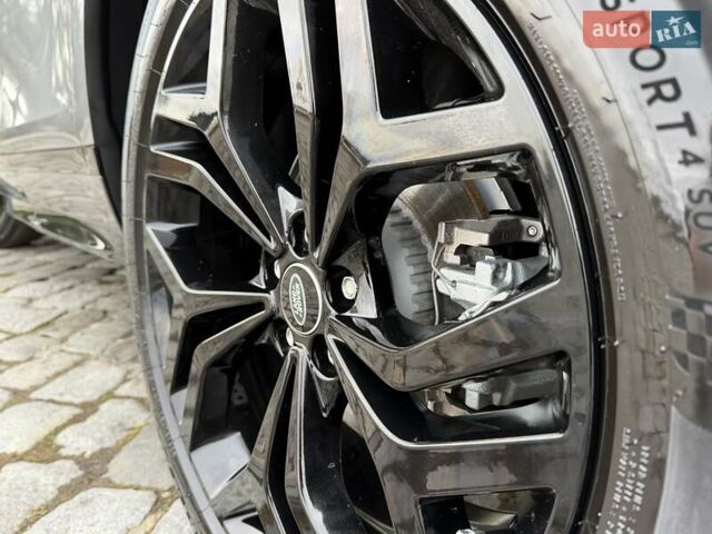 Серый Ленд Ровер Рендж Ровер Эвок, объемом двигателя 2 л и пробегом 37 тыс. км за 47999 $, фото 47 на Automoto.ua