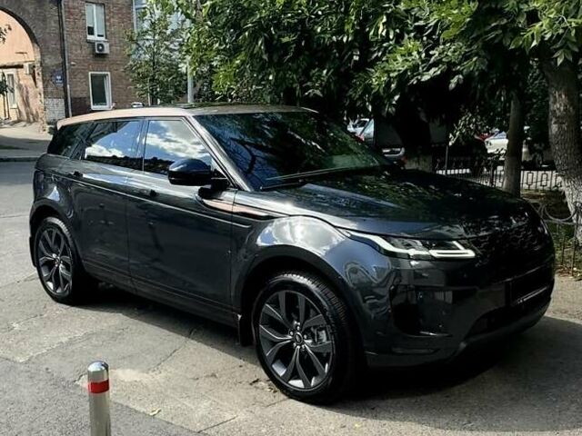 Ленд Ровер Рендж Ровер Эвок 2022 в Киеве на Automoto.ua Серый Ленд Ровер Рендж Ровер Эвок, объемом двигателя 2 л и пробегом 7 тыс. км за 49900 $, фото 2 на Automoto.ua