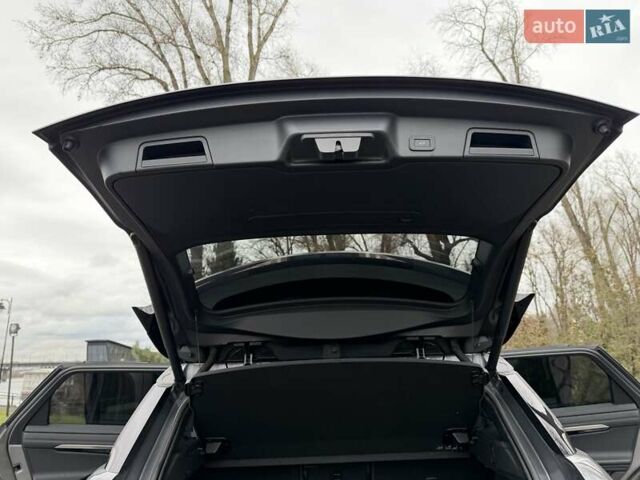 Серый Ленд Ровер Рендж Ровер Эвок, объемом двигателя 2 л и пробегом 37 тыс. км за 47999 $, фото 126 на Automoto.ua