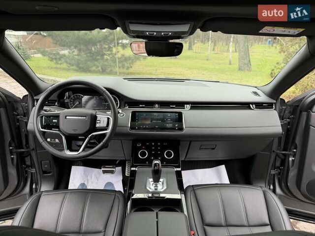 Серый Ленд Ровер Рендж Ровер Эвок, объемом двигателя 2 л и пробегом 37 тыс. км за 47999 $, фото 122 на Automoto.ua