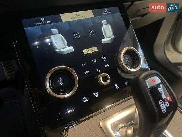 Серый Ленд Ровер Рендж Ровер Эвок, объемом двигателя 0 л и пробегом 44 тыс. км за 39999 $, фото 37 на Automoto.ua