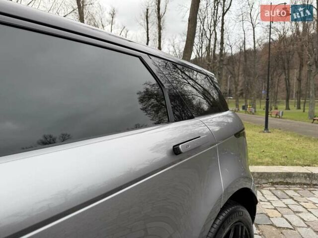 Серый Ленд Ровер Рендж Ровер Эвок, объемом двигателя 2 л и пробегом 37 тыс. км за 47999 $, фото 7 на Automoto.ua