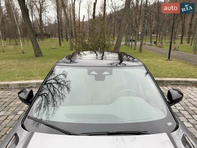 Серый Ленд Ровер Рендж Ровер Эвок, объемом двигателя 2 л и пробегом 37 тыс. км за 47999 $, фото 15 на Automoto.ua